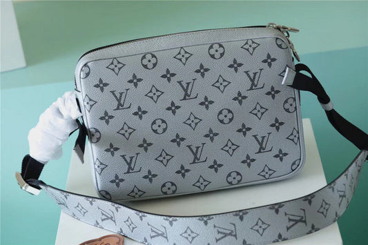 Alice bags - Louis Vuittons - 10196