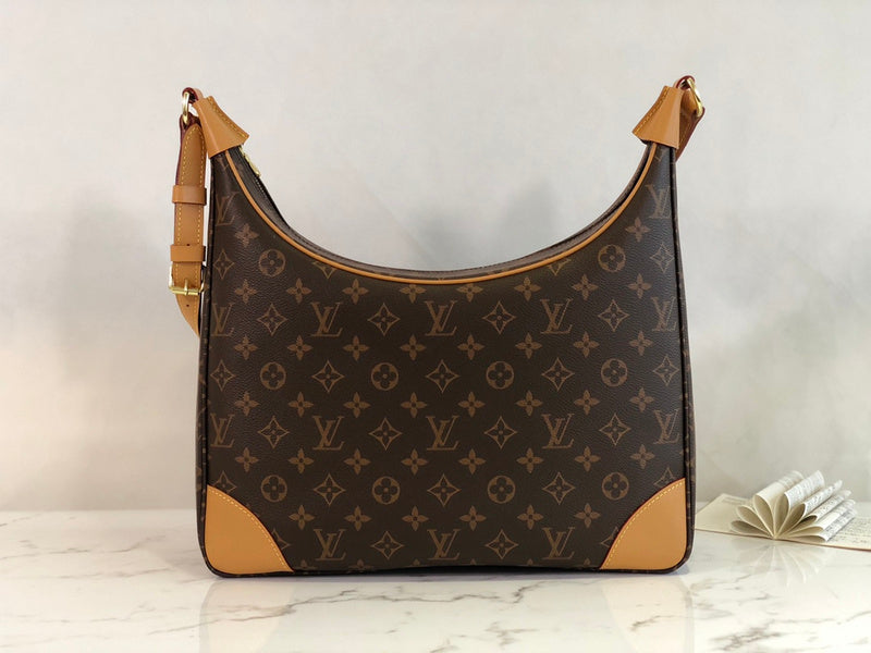 Alice Bags- Louis Vuittons - 16065