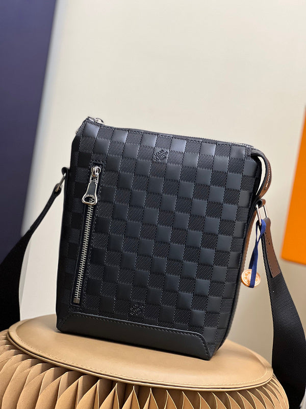 Alice Bags- Louis Vuittons - 16141