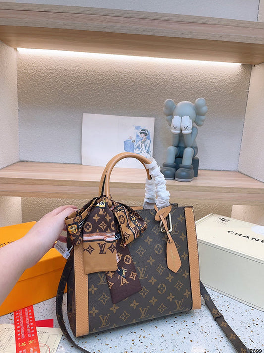 Alice bags - Louis Vuittons - 14903