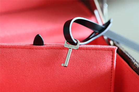 Alice bags - Louis Vuittons - 9535