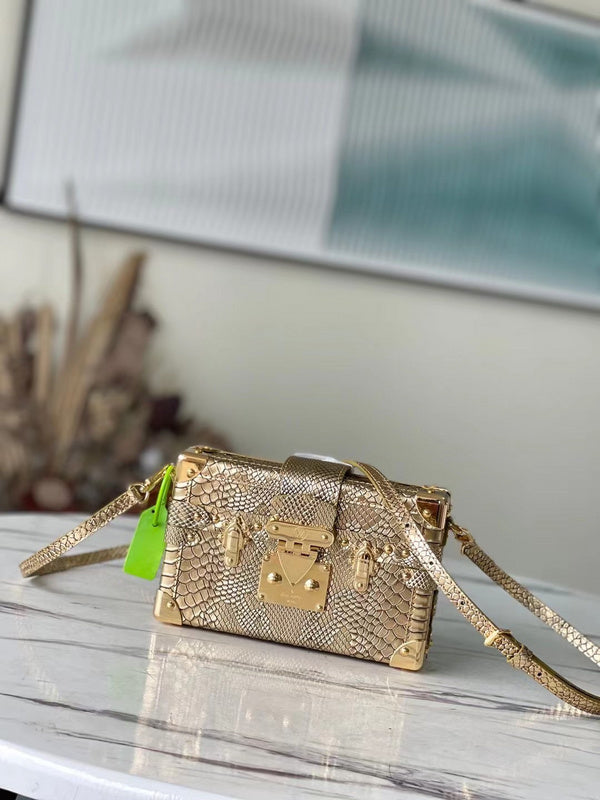 Alice Bags- Louis Vuittons - 15879