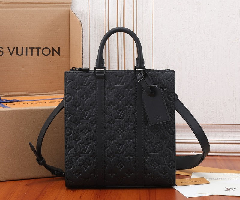 Alice Bags- Louis Vuittons - 16520
