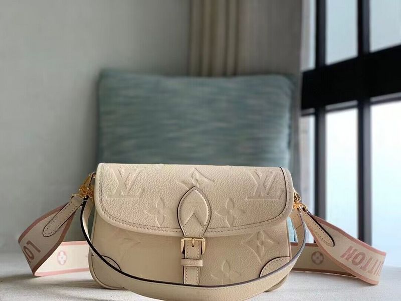 Alice bags - Louis Vuittons - 15618