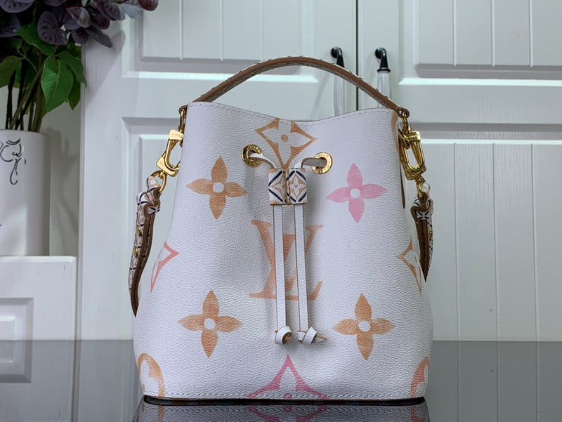 Alice bags - Louis Vuittons - 15239