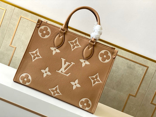 Alice Bags- Louis Vuittons - 16436
