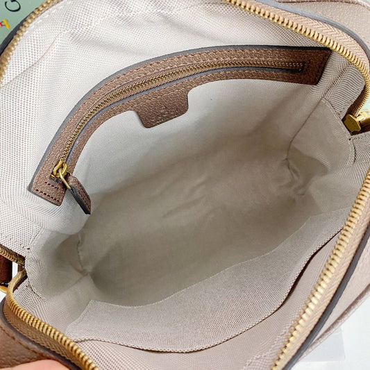 Gucci Bags - The Tote 909