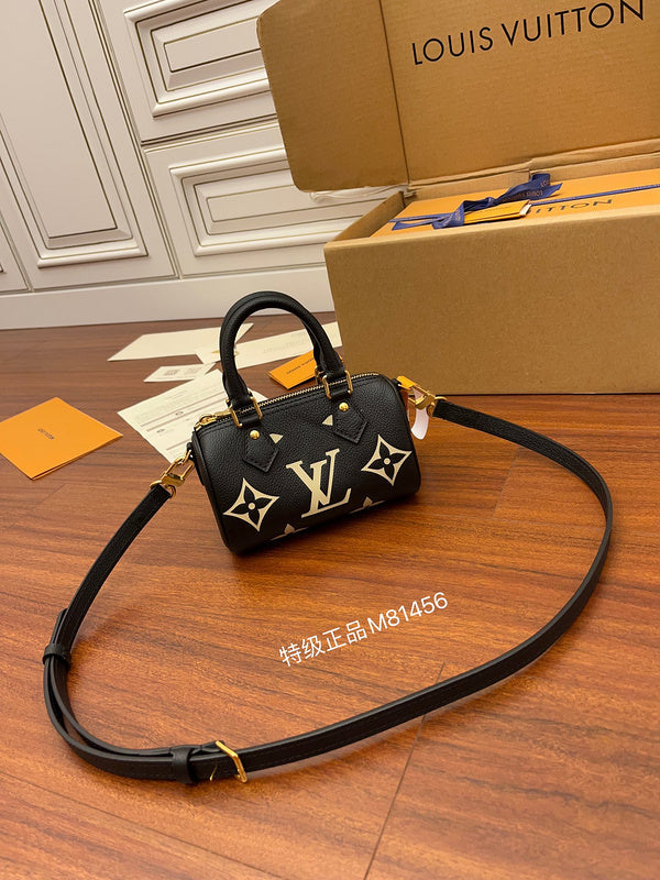 Alice Bags- Louis Vuittons - 16201