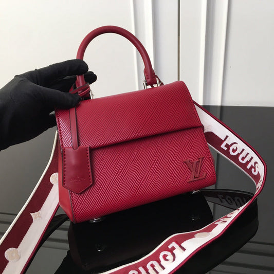 Alice Bags- Louis Vuittons - 15885