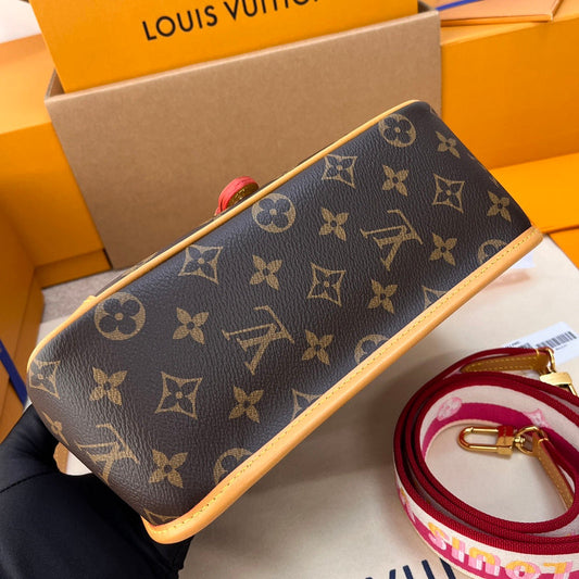 Alice bags - Louis Vuittons - 15840