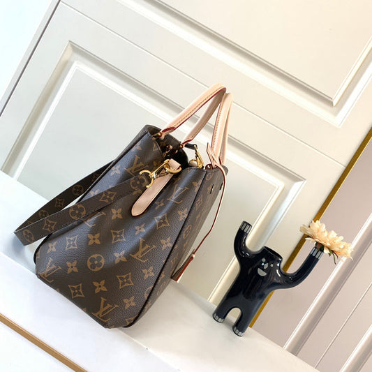 Alice Bags- Louis Vuittons - 16300