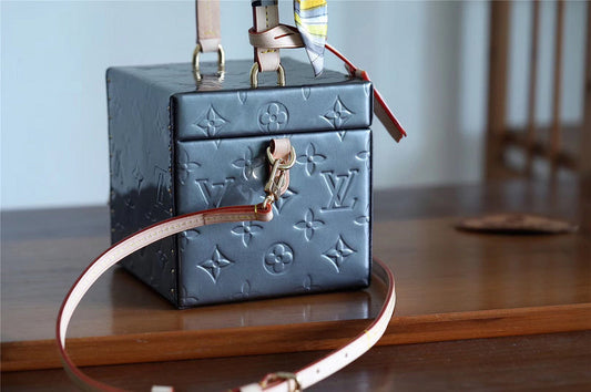 Alice bags - Louis Vuittons - 9345