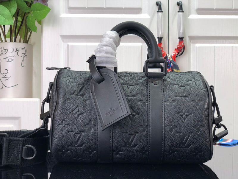 Alice Bags- Louis Vuittons - 16509