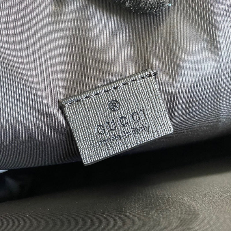 Gucci Luxury Bags 969