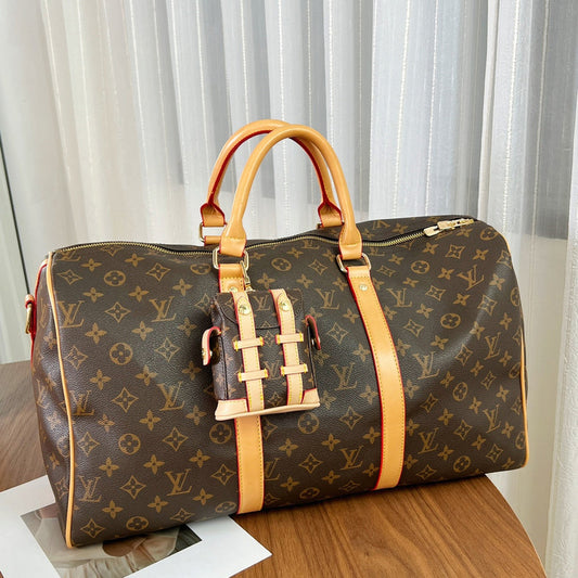 Alice Bags- Louis Vuittons - 15860