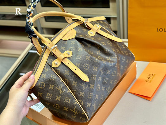 Alice bags - Louis Vuittons - 15011