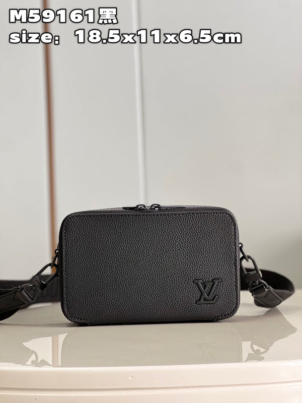 Alice Bags- Louis Vuittons - 15940