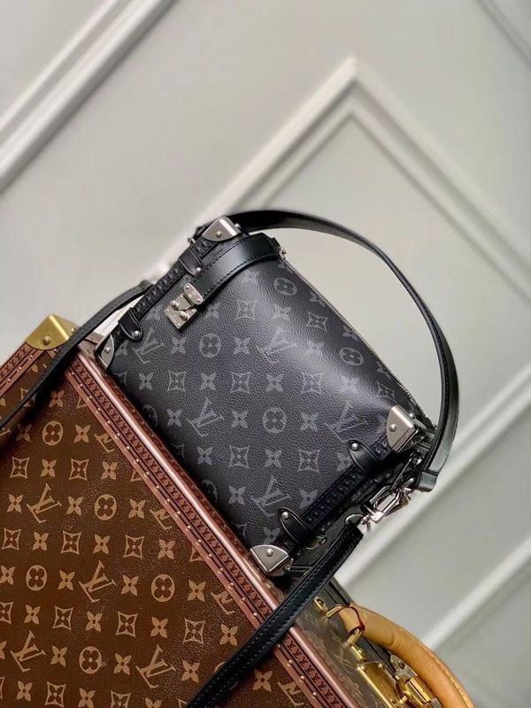 Alice Bags- Louis Vuittons - 15968