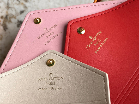Alice Bags- Louis Vuittons - 16739