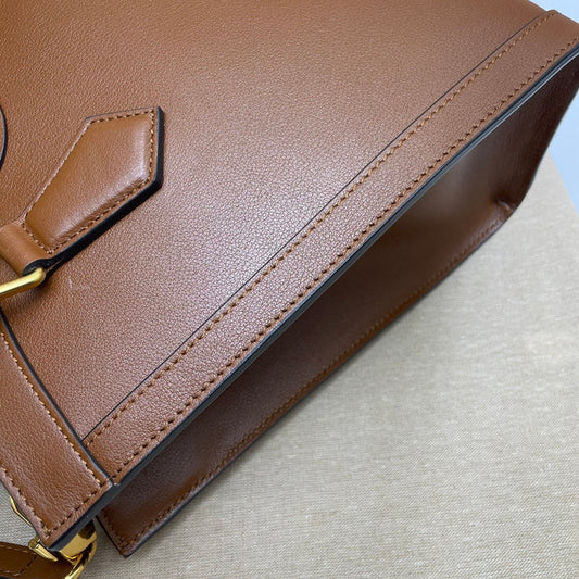 Gucci Luxury - Bags - 401