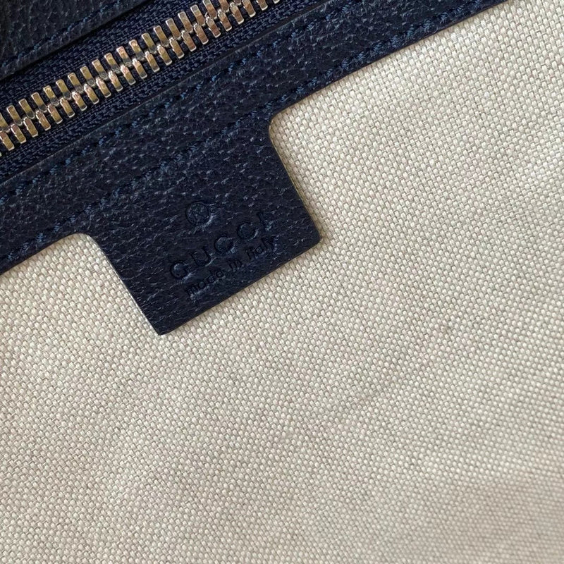 Gucci Luxury Bags 994