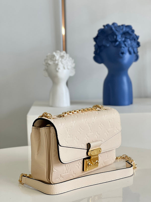 Alice Bags- Louis Vuittons - 16470