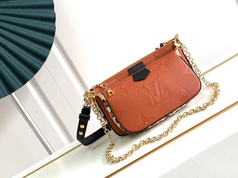 Alice Bags- Louis Vuittons - 16449