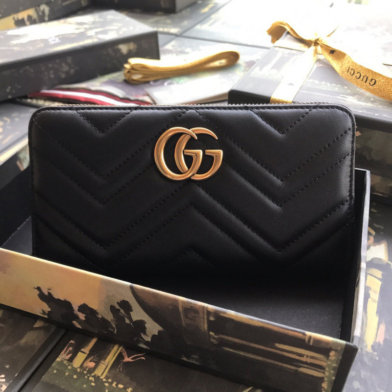 Gucci Luxury Bags 940