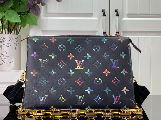 Alice Bags- Louis Vuittons - 16371