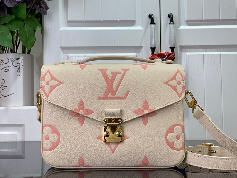 Alice bags - Louis Vuittons - 15821