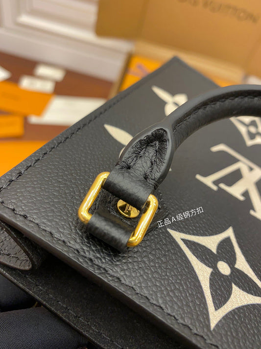 Alice Bags- Louis Vuittons - 16202