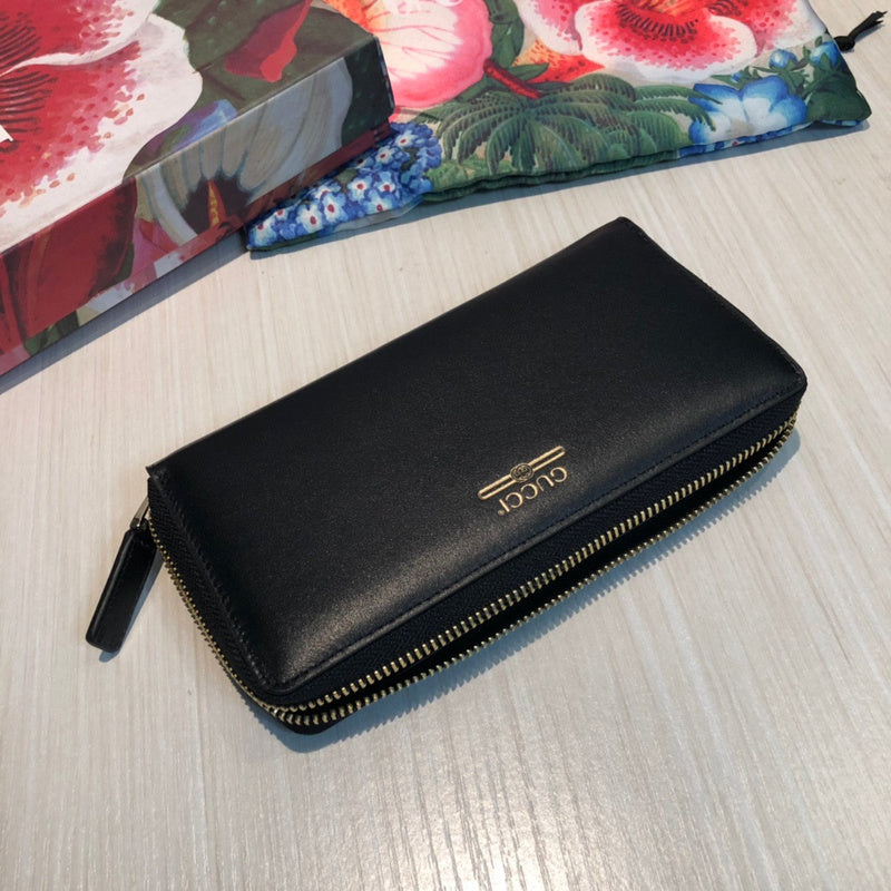 Gucci Luxury Bags 856
