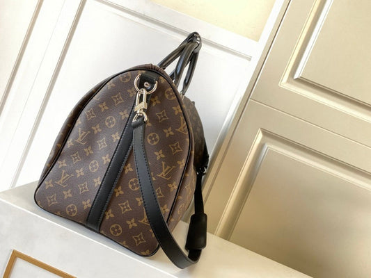 Alice Bags- Louis Vuittons - 16564