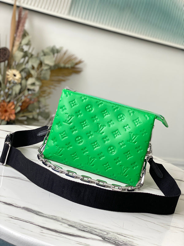 Alice Bags- Louis Vuittons - 16328