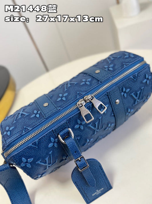 Alice Bags- Louis Vuittons - 16062