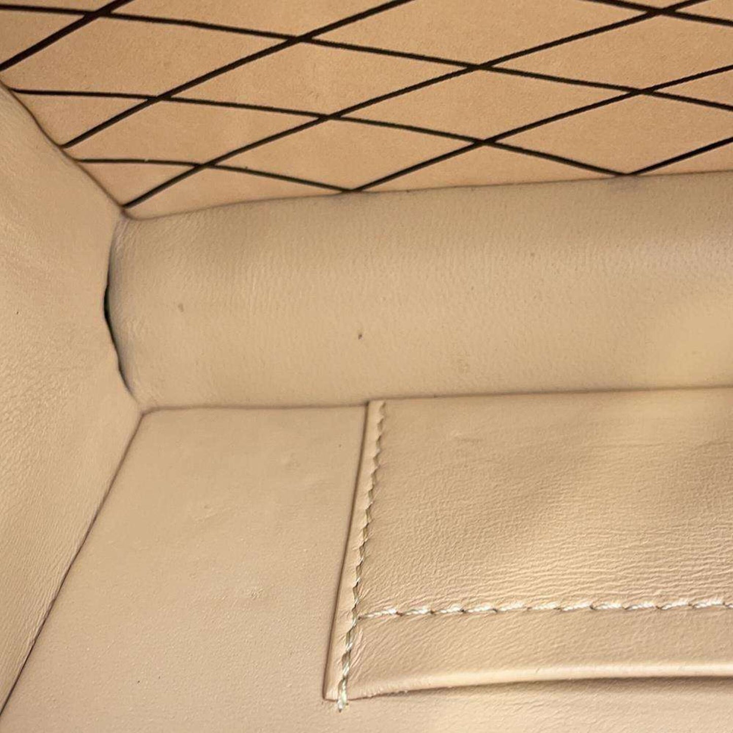 Louis Vuitton Noir Spangles Patent Leather Shoulder Bag