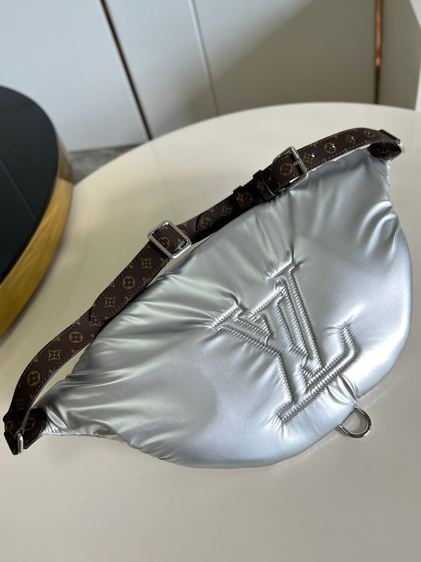 Alice Bags- Louis Vuittons - 16107