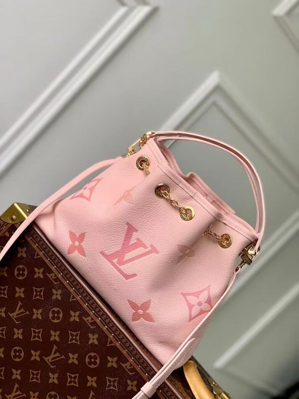 Alice bags - Louis Vuittons - 15367