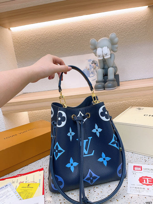Alice bags - Louis Vuittons - 14863