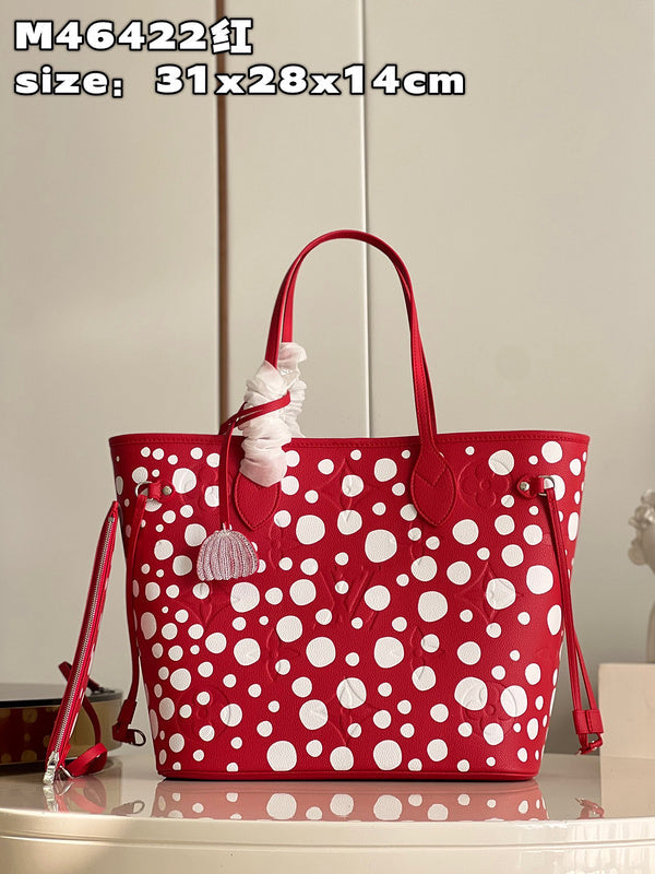 Alice Bags- Louis Vuittons - 15915