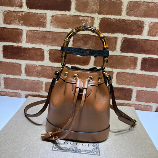 Gucci Luxury - Bags - 590