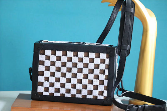 Alice bags - Louis Vuittons - 10153