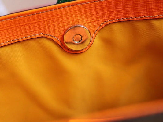 Gucci Luxury Bags 1299