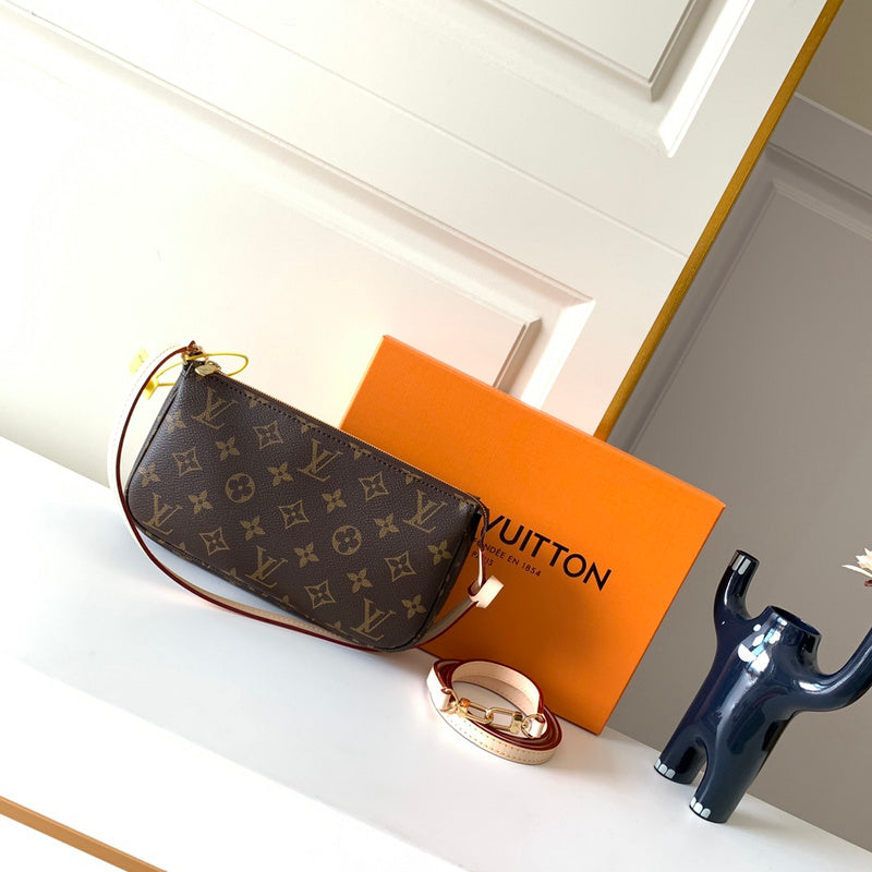 Alice Bags- Louis Vuittons - 16294
