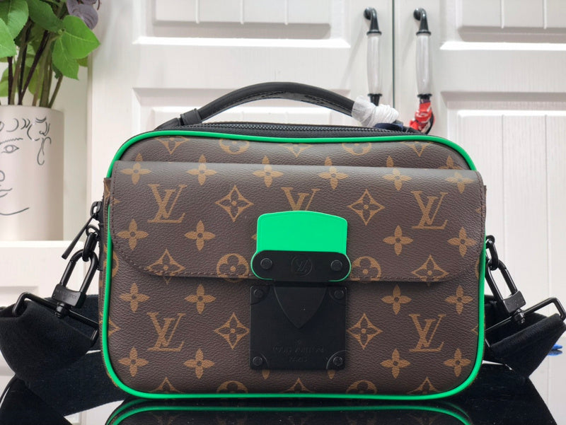 Alice Bags- Louis Vuittons - 16508