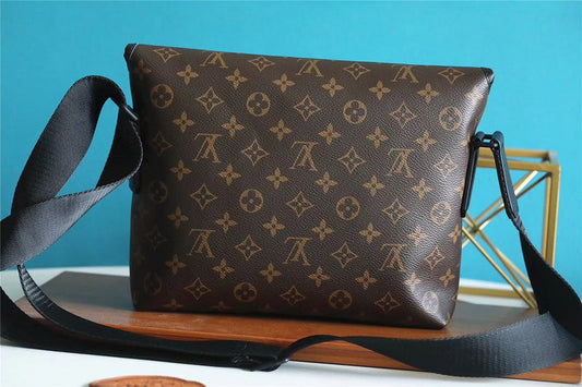 Alice bags - Louis Vuittons - 10324