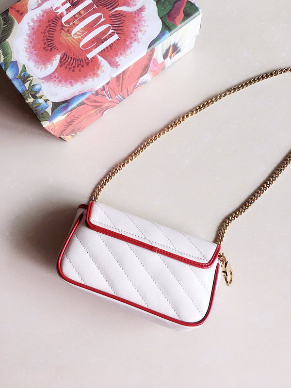 Gucci Luxury Bags 1110