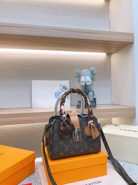 Alice bags - Louis Vuittons - 14904