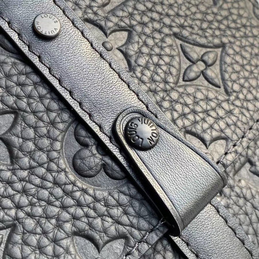 Alice Bags- Louis Vuittons - 16475