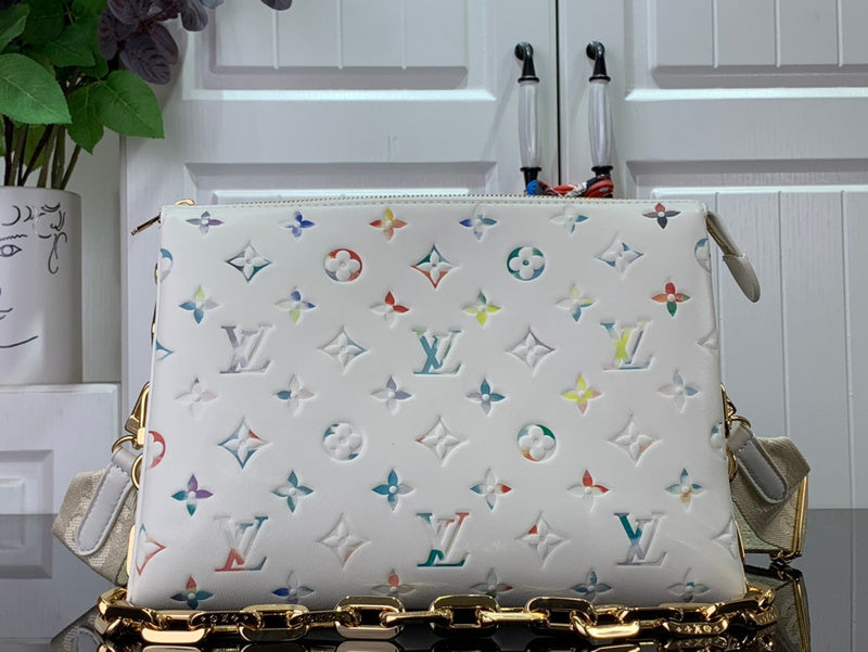 Alice Bags- Louis Vuittons - 16370
